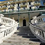 Апартаменты Le Beau Site