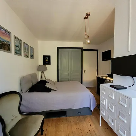 Le Beau Site 公寓 *