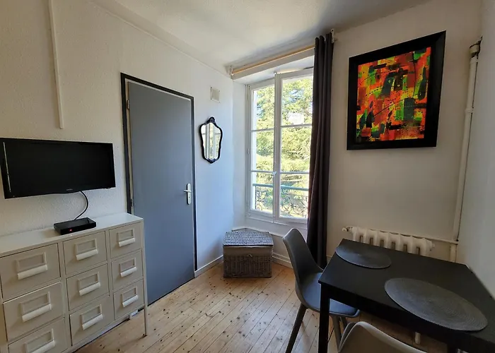 Le Beau Site Apartment